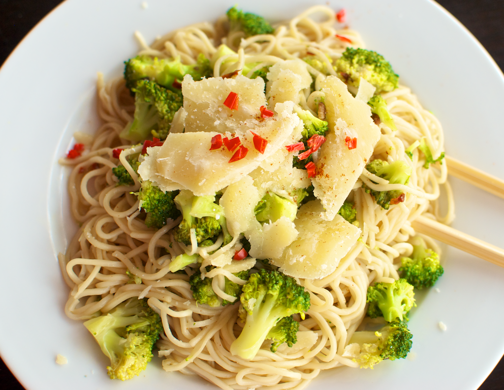 spicy pasta with broccoli